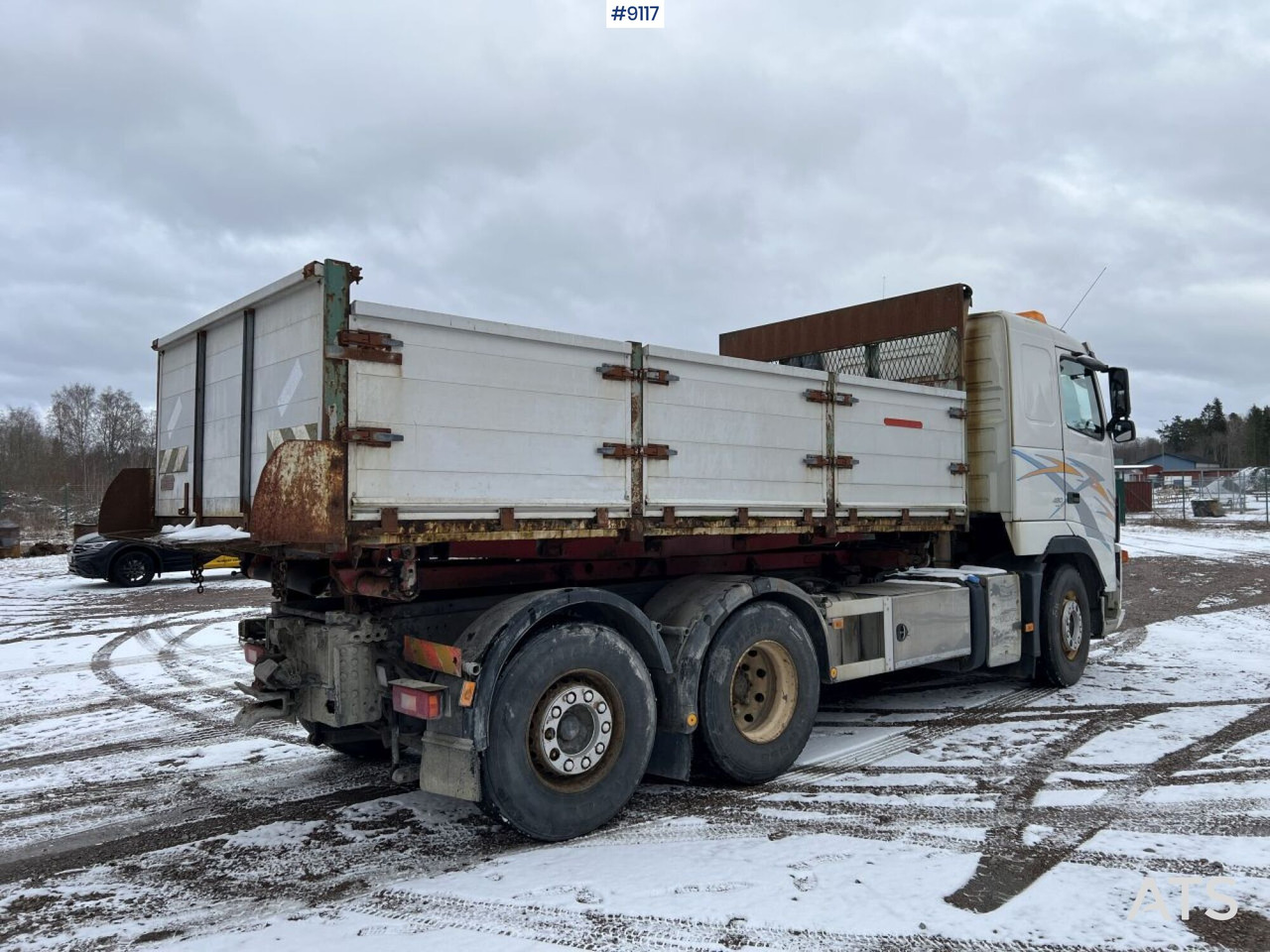 Volvo FH480 Laxo lock with flatbed (VIDEO) - Kravas automašīna pašizgāzējs: foto 3 Volvo FH480 Laxo lock with flatbed (VIDEO) - Kravas automašīna pašizgāzējs: foto 3