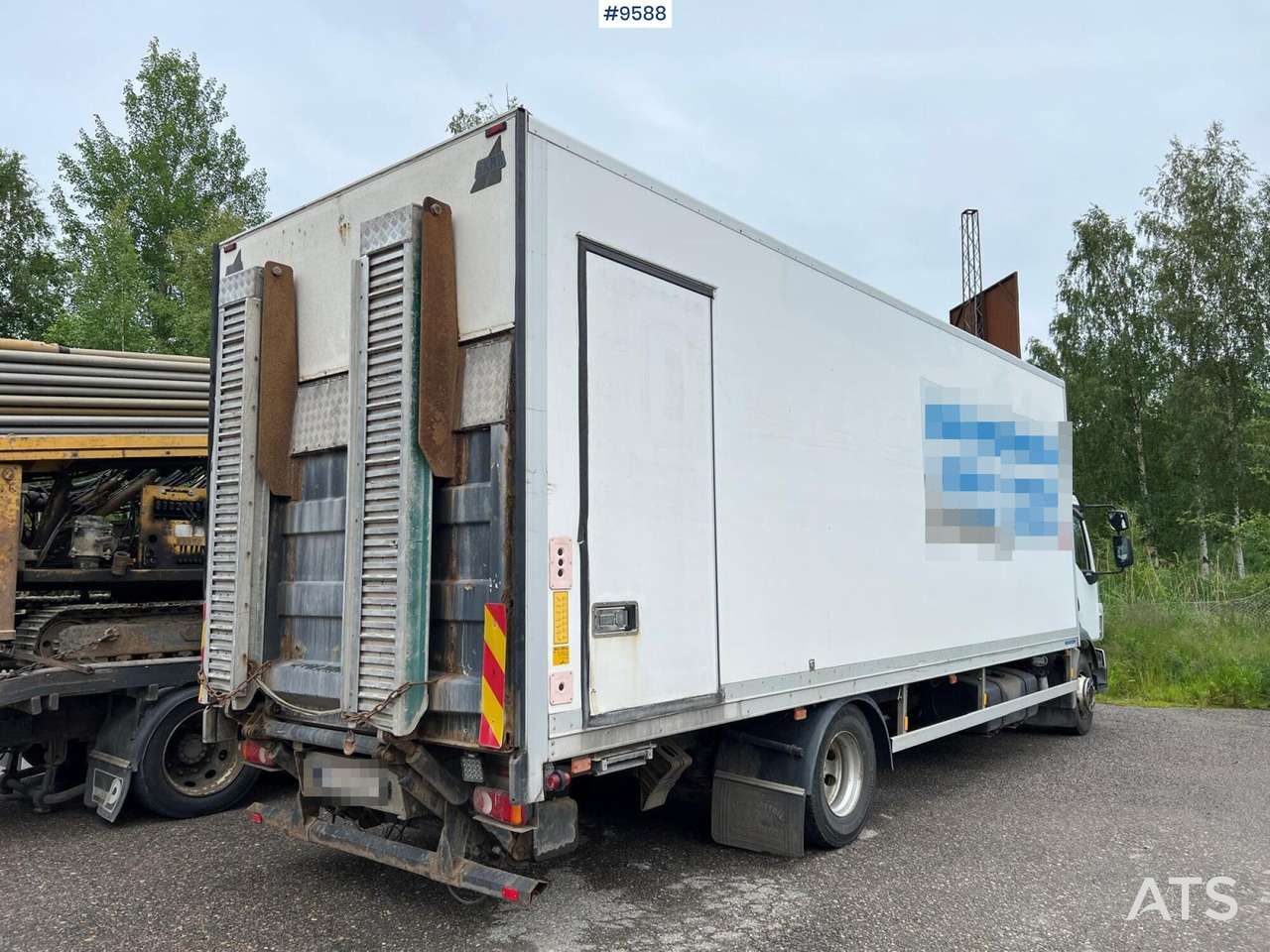 Volvo FL 280 4x2 Box Truck with loading ramps - Kravas automašīna ar slēgto virsbūvi: foto 3 Volvo FL 280 4x2 Box Truck with loading ramps - Kravas automašīna ar slēgto virsbūvi: foto 3