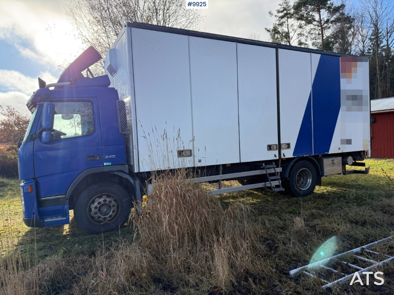 Volvo FM9 4X2 Recreational Vehicle (RV) - Kravas automašīna ar slēgto virsbūvi, Kemperis: foto 4 Volvo FM9 4X2 Recreational Vehicle (RV) - Kravas automašīna ar slēgto virsbūvi, Kemperis: foto 4