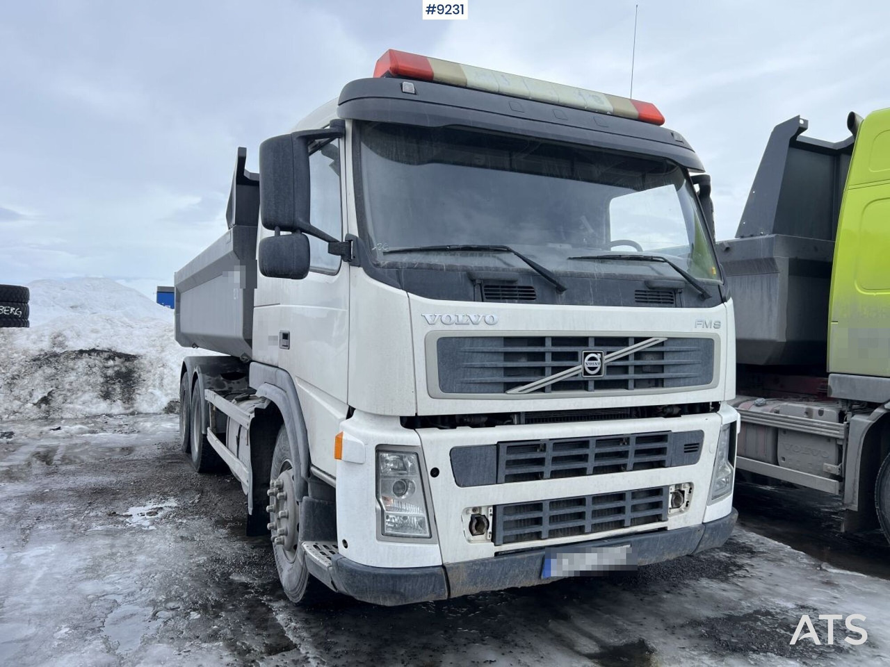 Volvo FM9 6X2 Tippbil - Kravas automašīna pašizgāzējs: foto 2 Volvo FM9 6X2 Tippbil - Kravas automašīna pašizgāzējs: foto 2