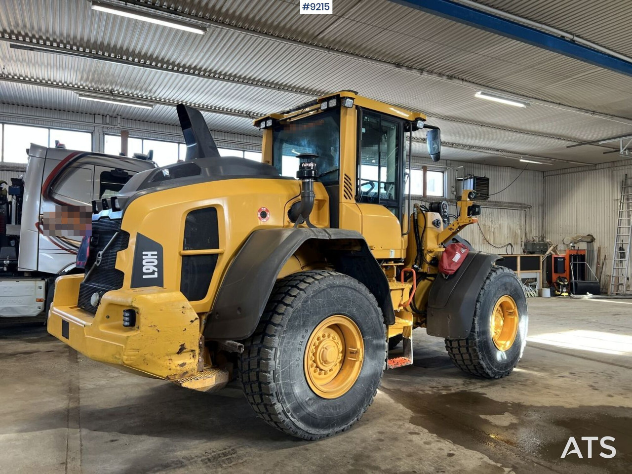 Volvo L 90 H Wheel loader (VIDEO) - Riteņu iekrāvējs: foto 4 Volvo L 90 H Wheel loader (VIDEO) - Riteņu iekrāvējs: foto 4