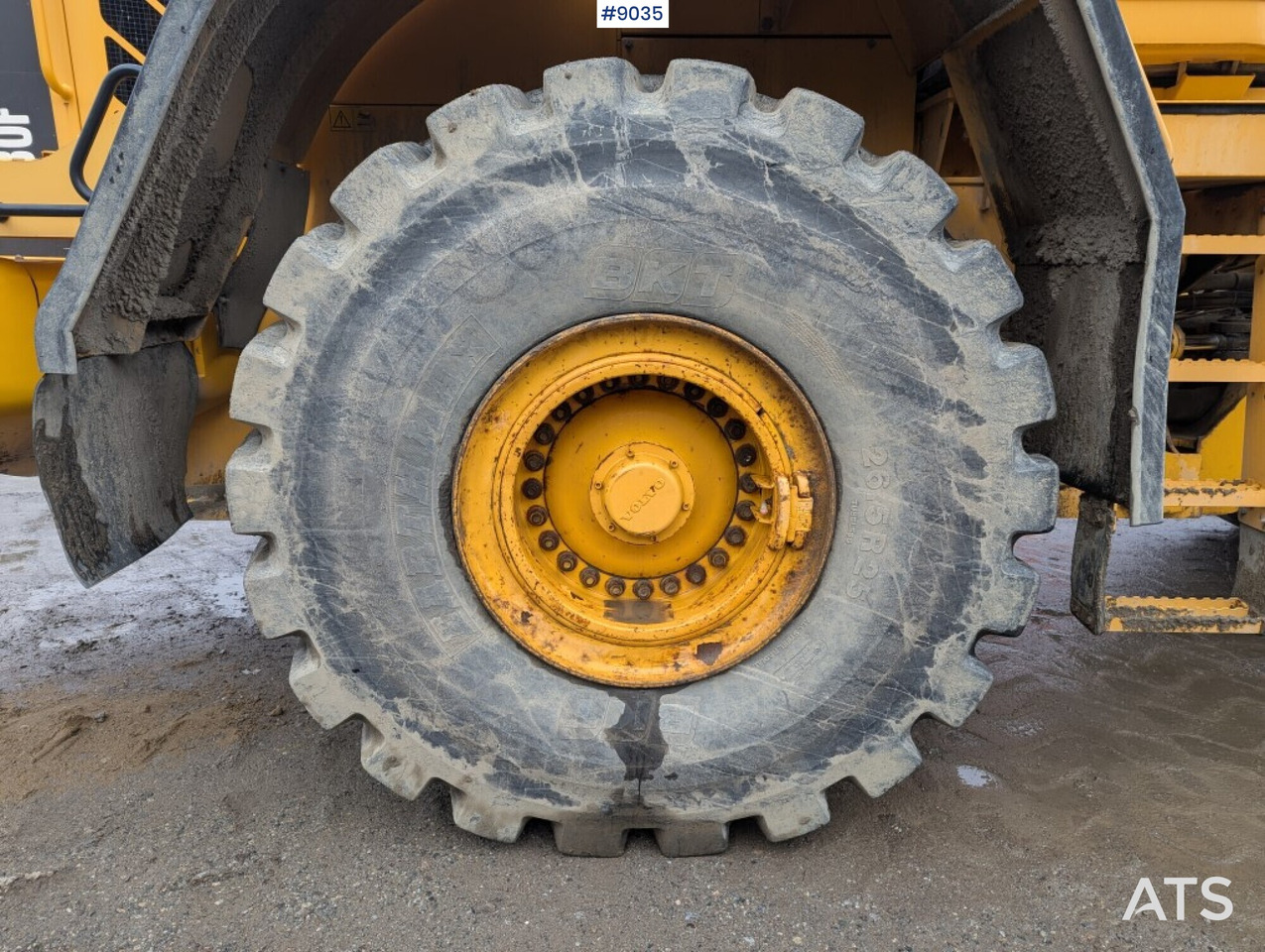 Wheel Loader Volvo L180F (SEE VIDEO) līzingu Wheel Loader Volvo L180F (SEE VIDEO): foto 18