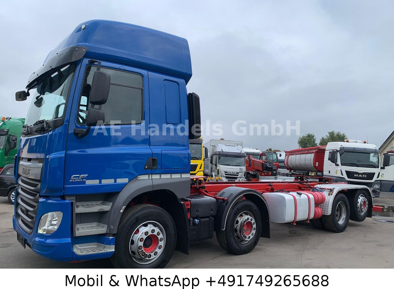 DAF CF 510 SpaceCab BL 8x2 *Retarder/ACC/Liftachse - Šasija kravas automašīna: foto 2 DAF CF 510 SpaceCab BL 8x2 *Retarder/ACC/Liftachse - Šasija kravas automašīna: foto 2