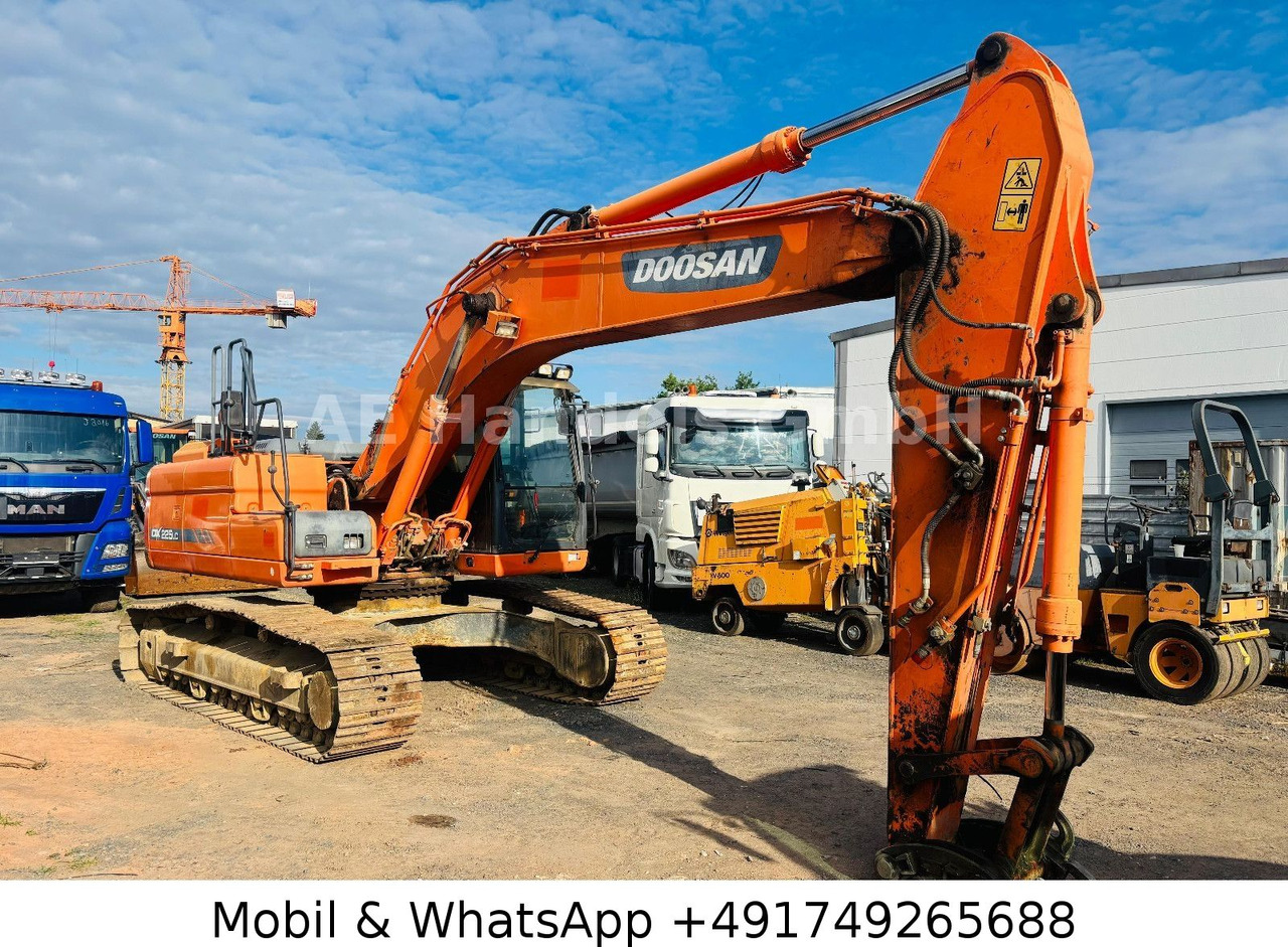 Kāpurķēžu ekskavators Doosan DX 225LC-3 *Monoausleger/Klima/Kamera: foto 12