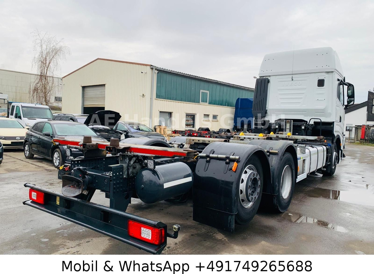 Iveco S-WAY 510 AS LL 6x2 BDF *Retarder/2xTank/AHK/ACC - Konteineru vedējs/ Kravas automašīna ar noņemamā virsbūve: foto 3 Iveco S-WAY 510 AS LL 6x2 BDF *Retarder/2xTank/AHK/ACC - Konteineru vedējs/ Kravas automašīna ar noņemamā virsbūve: foto 3