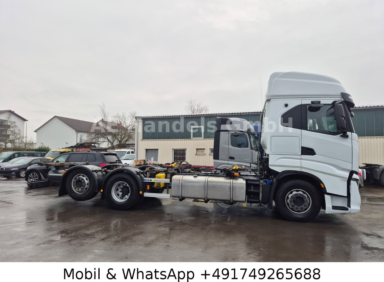 Iveco S-WAY 510 AS LL 6x2 BDF *Retarder/2xTank/AHK/ACC - Konteineru vedējs/ Kravas automašīna ar noņemamā virsbūve: foto 2 Iveco S-WAY 510 AS LL 6x2 BDF *Retarder/2xTank/AHK/ACC - Konteineru vedējs/ Kravas automašīna ar noņemamā virsbūve: foto 2