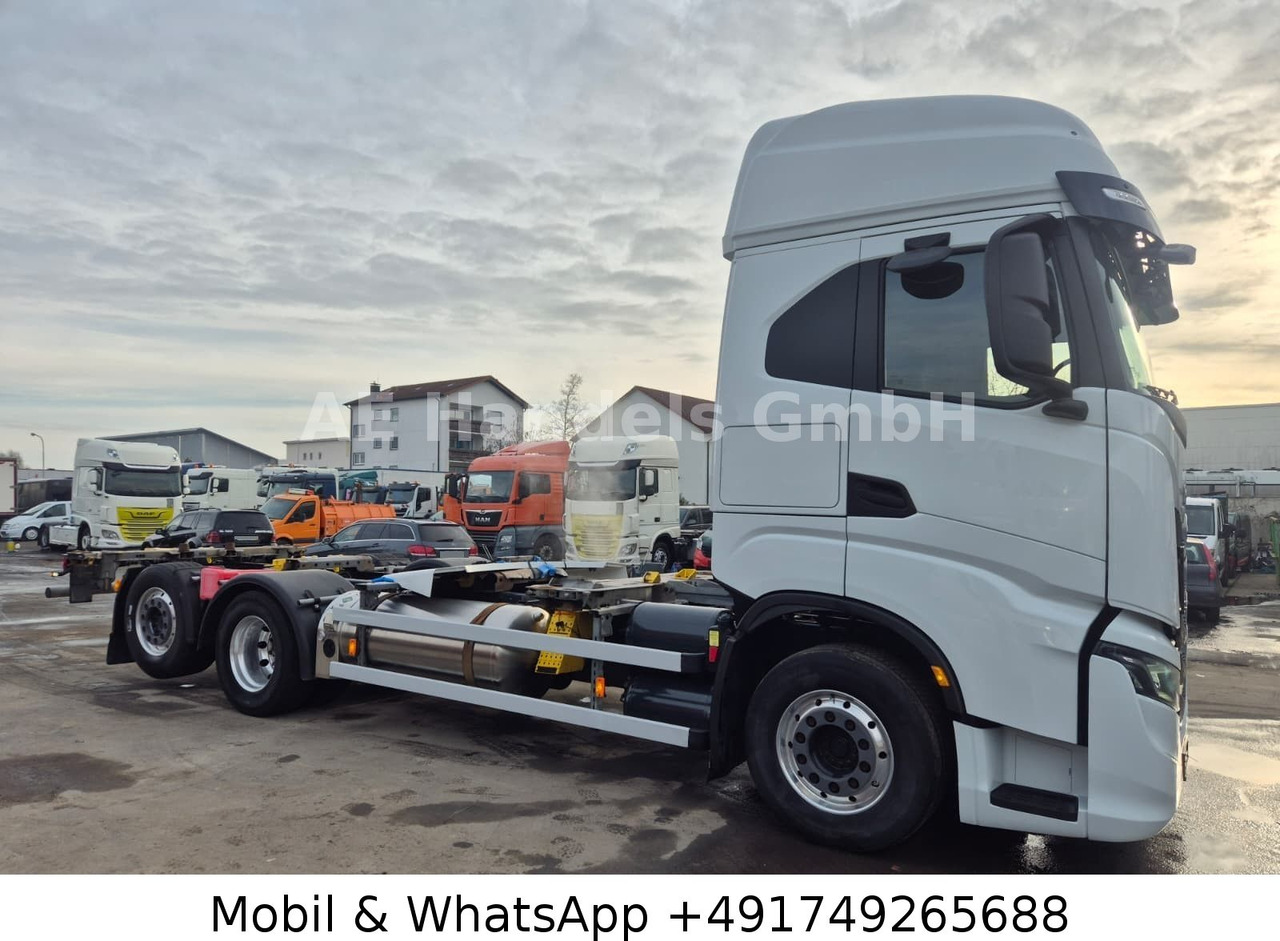 Iveco S-Way 460 AS BDF LNG *Retarder/Lenk+Lift/Multi - Konteineru vedējs/ Kravas automašīna ar noņemamā virsbūve: foto 2 Iveco S-Way 460 AS BDF LNG *Retarder/Lenk+Lift/Multi - Konteineru vedējs/ Kravas automašīna ar noņemamā virsbūve: foto 2