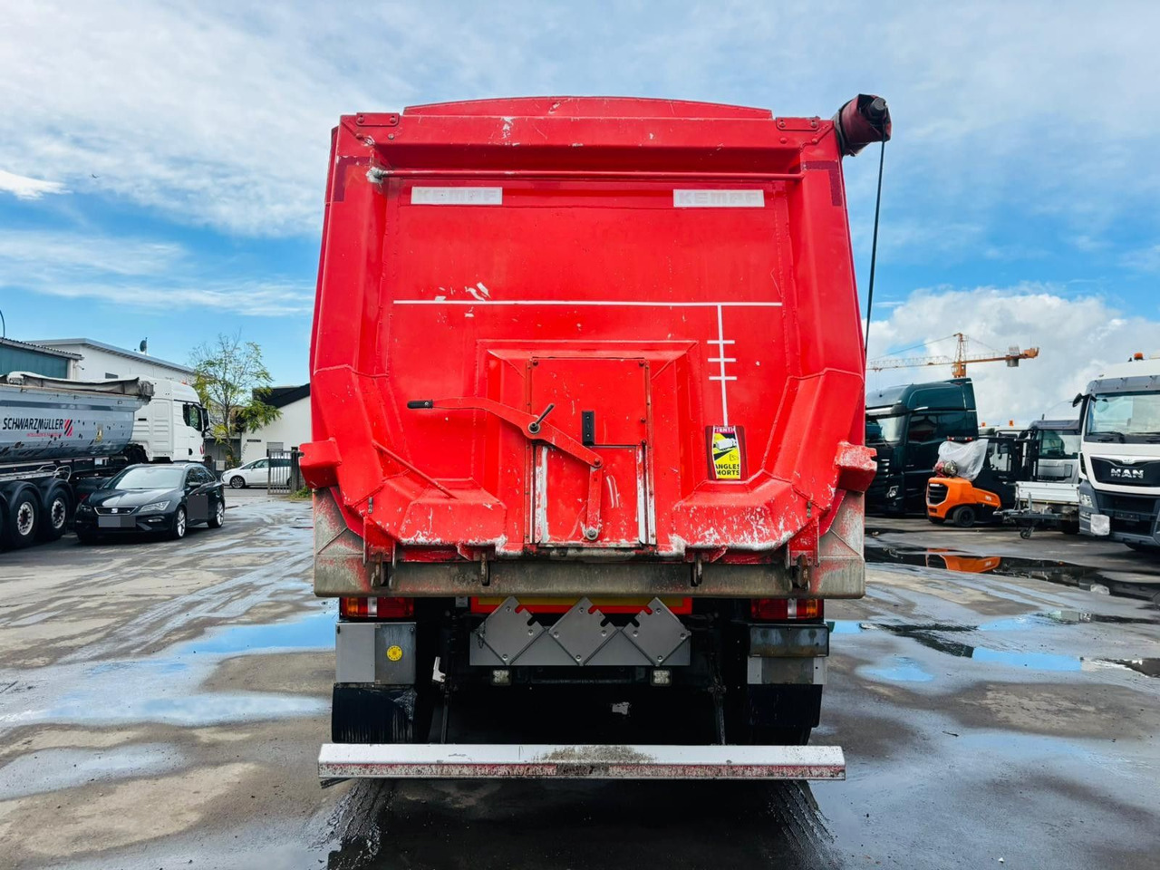 Kempf SKM 35/3 Aluminium *31m³/1xSchieber/1.Lift/Alcoa - Puspiekabe pašizgāzējs: foto 4 Kempf SKM 35/3 Aluminium *31m³/1xSchieber/1.Lift/Alcoa - Puspiekabe pašizgāzējs: foto 4