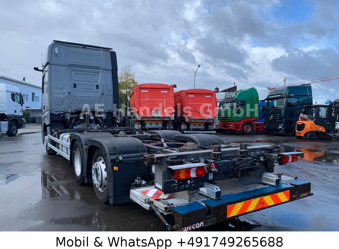 Mercedes-Benz Actros V 2545 BigSpace LL*Retarder/LBW/Lenk+Lift - Konteineru vedējs/ Kravas automašīna ar noņemamā virsbūve: foto 4 Mercedes-Benz Actros V 2545 BigSpace LL*Retarder/LBW/Lenk+Lift - Konteineru vedējs/ Kravas automašīna ar noņemamā virsbūve: foto 4