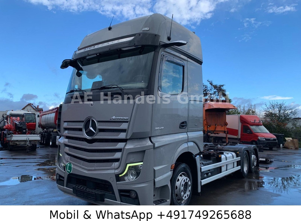 Mercedes-Benz Actros V 2545 BigSpace LL*Retarder/LBW/Lenk+Lift - Konteineru vedējs/ Kravas automašīna ar noņemamā virsbūve: foto 1 Mercedes-Benz Actros V 2545 BigSpace LL*Retarder/LBW/Lenk+Lift - Konteineru vedējs/ Kravas automašīna ar noņemamā virsbūve: foto 1