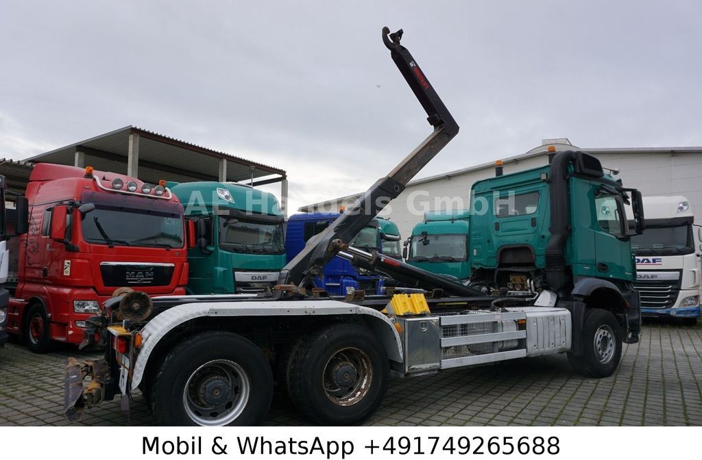 Mercedes-Benz Arocs IV 3348 M BB 6x4 Hiab-XR-21-S-56 *Retarder - Pacēlājs ar āķi: foto 2 Mercedes-Benz Arocs IV 3348 M BB 6x4 Hiab-XR-21-S-56 *Retarder - Pacēlājs ar āķi: foto 2
