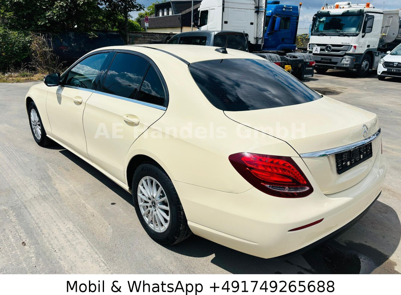 Mercedes-Benz E 220 d *Leder / Sitzheizung / Tempomat - Sedans: foto 5 Mercedes-Benz E 220 d *Leder / Sitzheizung / Tempomat - Sedans: foto 5
