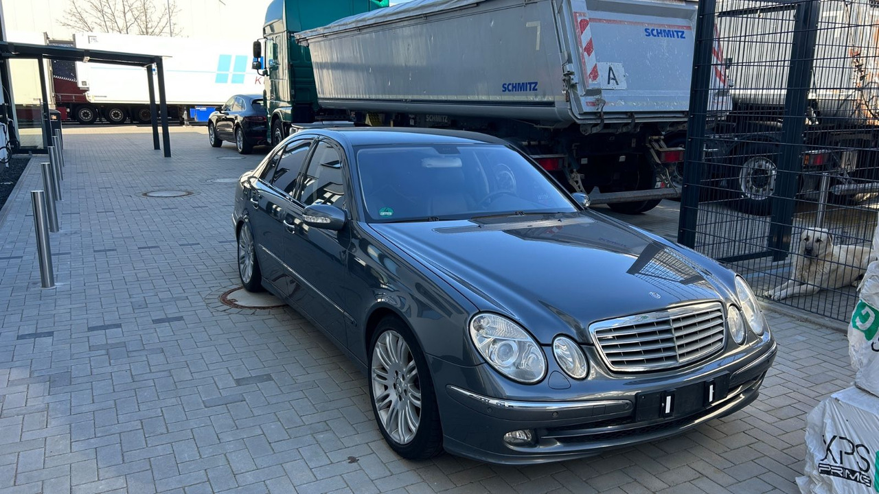 Mercedes-Benz E 350 ELEGANCE *Sport/Harman/Desingo/Massage/PDC - Sedans: foto 1 Mercedes-Benz E 350 ELEGANCE *Sport/Harman/Desingo/Massage/PDC - Sedans: foto 1