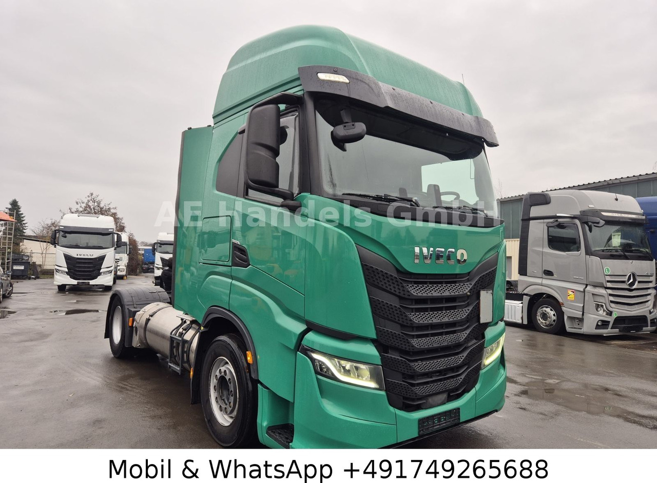 Iveco S-Way 460 AS LNG *Retarder/ACC/2xTank/LED/Leder - Vilcējs: foto 1 Iveco S-Way 460 AS LNG *Retarder/ACC/2xTank/LED/Leder - Vilcējs: foto 1
