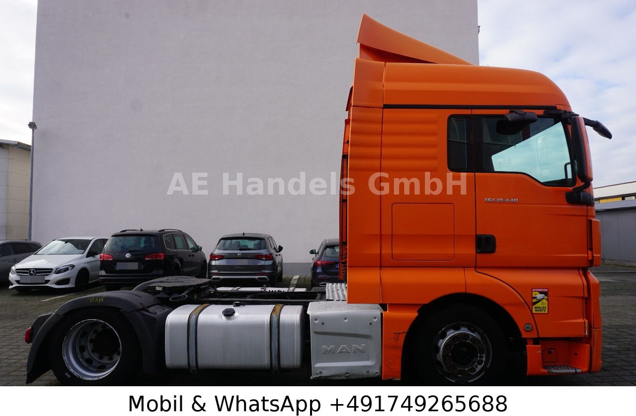 MAN TGX 18.440 XLX LL Low *Manual/Retarder/2xTank - Vilcējs: foto 2 MAN TGX 18.440 XLX LL Low *Manual/Retarder/2xTank - Vilcējs: foto 2