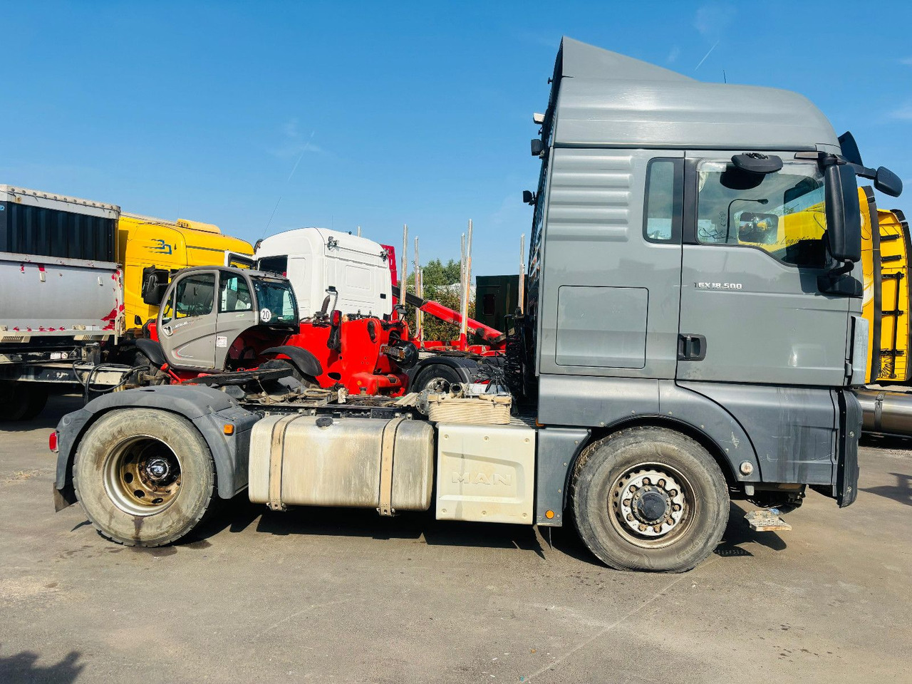 MAN TGX 18.500 XLX BL HydroDrive 4x4 *Pritarder/Hydr - Vilcējs: foto 2 MAN TGX 18.500 XLX BL HydroDrive 4x4 *Pritarder/Hydr - Vilcējs: foto 2