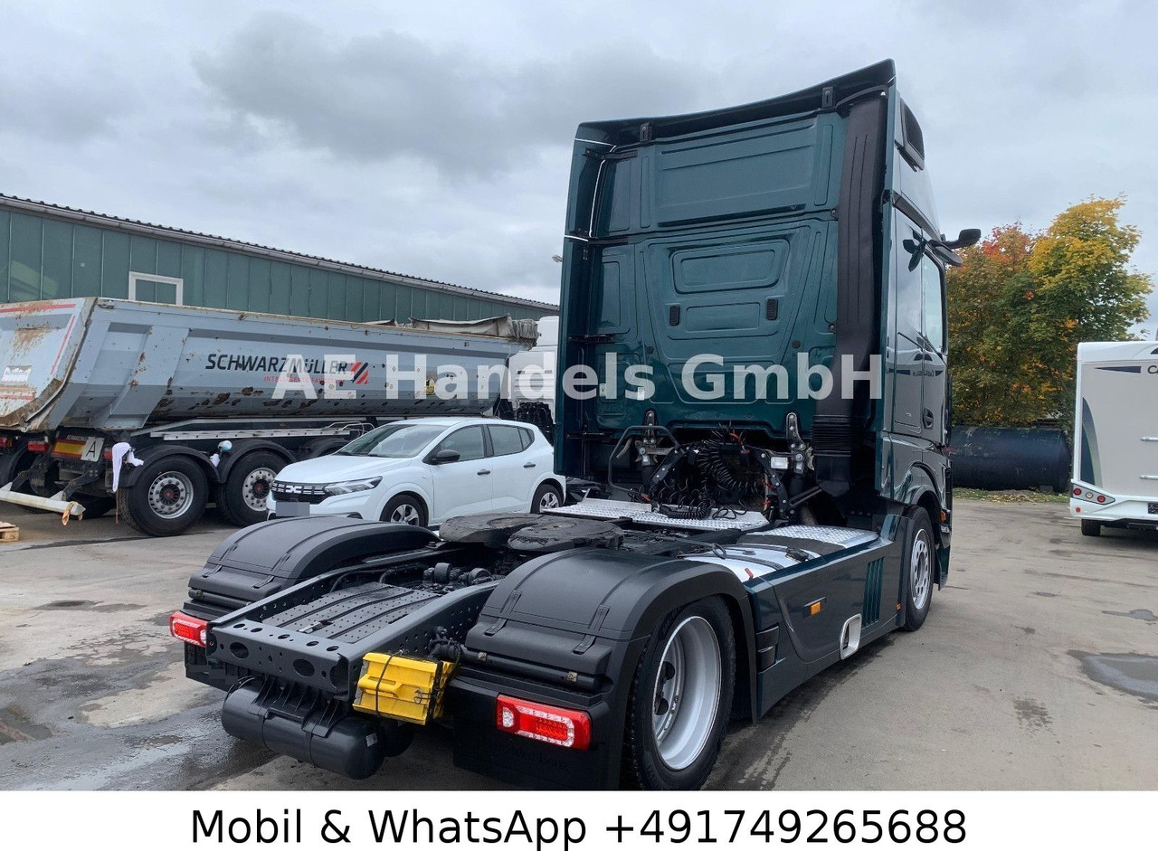 Mercedes-Benz Actros V 1843 L LL LowDeck *Retarder/ACC/2xTank - Vilcējs: foto 3 Mercedes-Benz Actros V 1843 L LL LowDeck *Retarder/ACC/2xTank - Vilcējs: foto 3