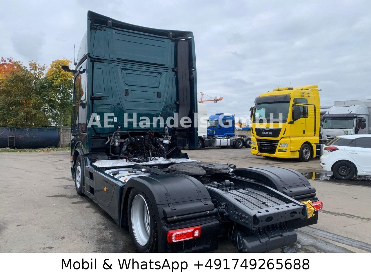 Mercedes-Benz Actros V 1843 L LL LowDeck *Retarder/ACC/2xTank - Vilcējs: foto 5 Mercedes-Benz Actros V 1843 L LL LowDeck *Retarder/ACC/2xTank - Vilcējs: foto 5