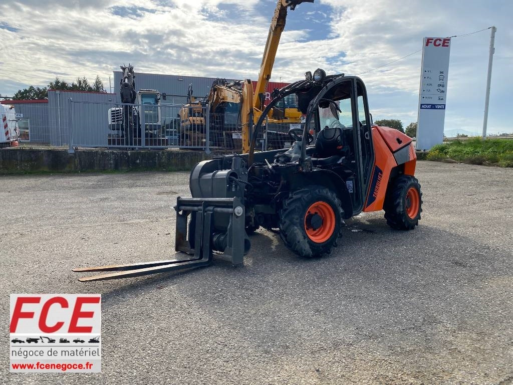 Ausa T 235H /Origine Française avec Certificat CE - Teleskopiskais riteņu iekrāvējs: foto 1 Ausa T 235H /Origine Française avec Certificat CE - Teleskopiskais riteņu iekrāvējs: foto 1