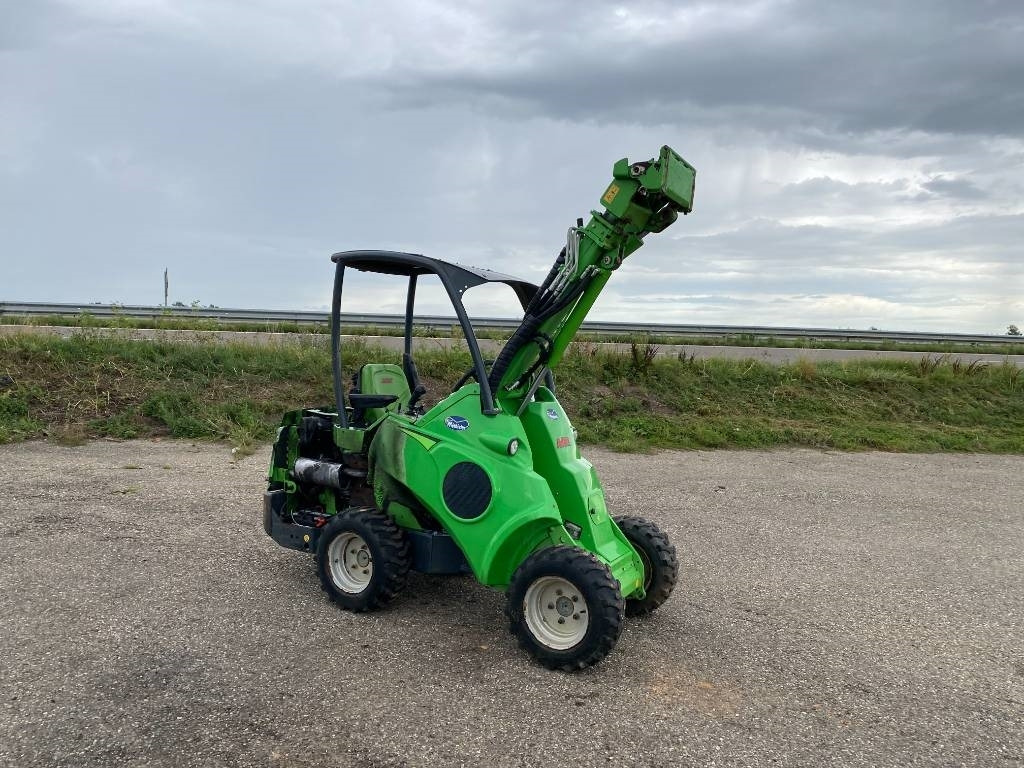 Avant M 528 EIPTT /Certificat CE endommagée - Mini iekrāvējs: foto 4 Avant M 528 EIPTT /Certificat CE endommagée - Mini iekrāvējs: foto 4