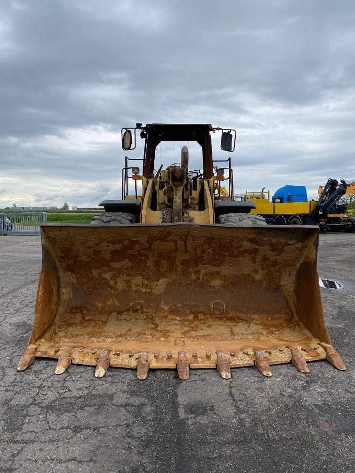CAT 966 G endommagée Complete ou pour pièces - Riteņu iekrāvējs: foto 2 CAT 966 G endommagée Complete ou pour pièces - Riteņu iekrāvējs: foto 2