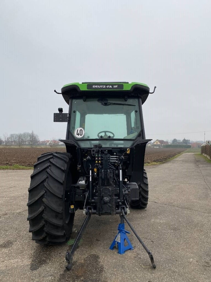 Deutz-fahr 6125C/RVSHIFT Neuf/News endommagé - Traktors: foto 5 Deutz-fahr 6125C/RVSHIFT Neuf/News endommagé - Traktors: foto 5