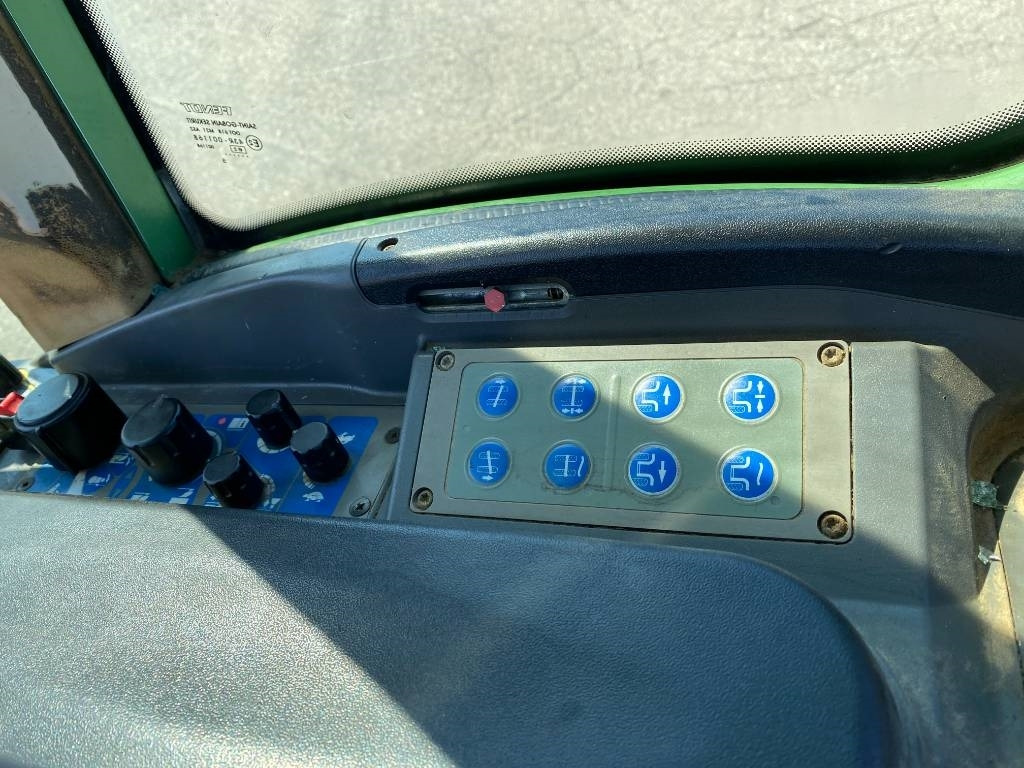 Traktors Fendt 209F Vario TMS 1er Main endommagé: foto 18
