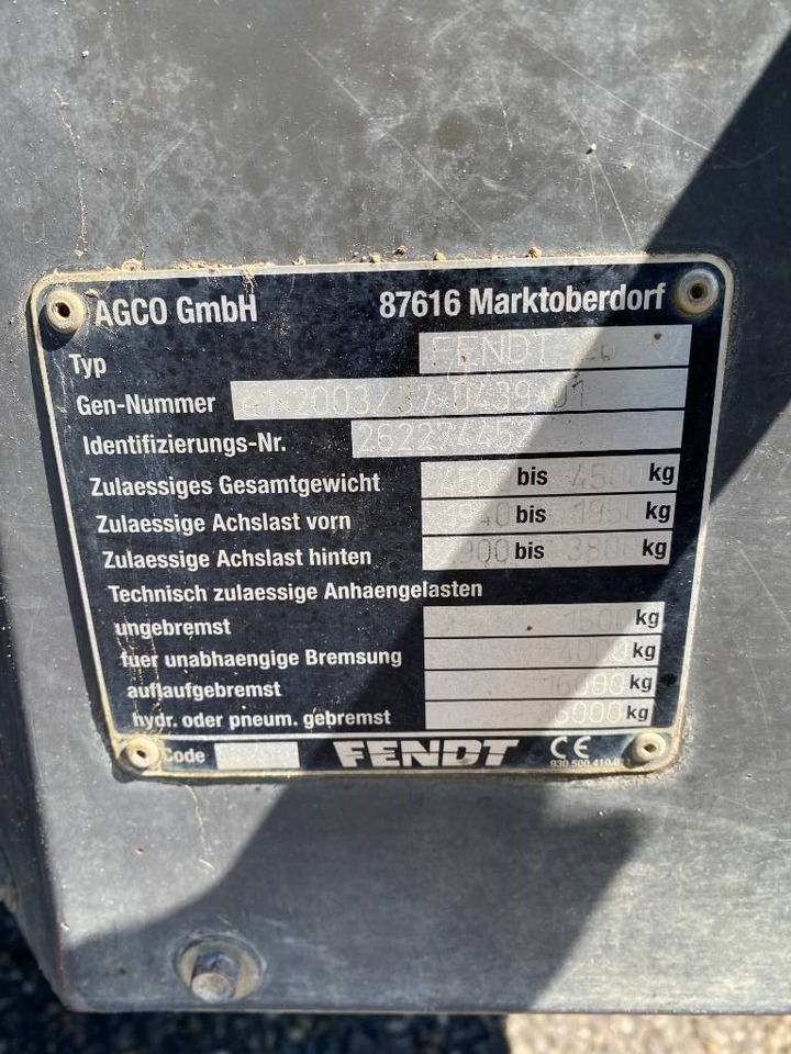 Traktors Fendt 209F Vario TMS 1er Main endommagé: foto 7
