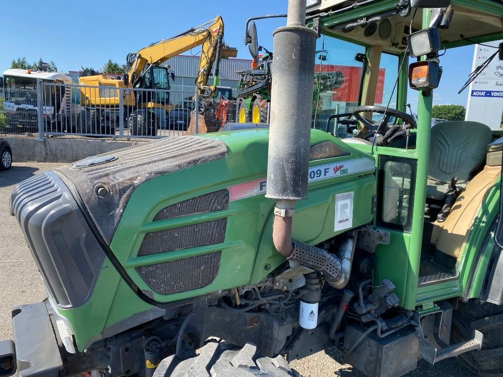Traktors Fendt 209F Vario TMS 1er Main endommagé: foto 25