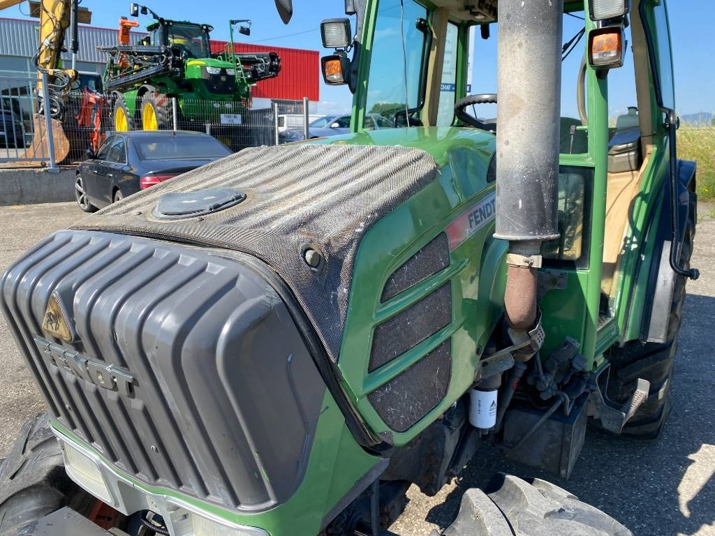 Traktors Fendt 209F Vario TMS 1er Main endommagé: foto 12