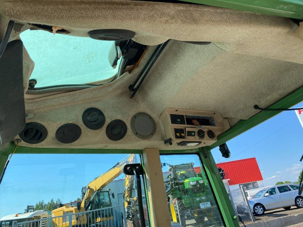 Traktors Fendt 209F Vario TMS 1er Main endommagé: foto 32