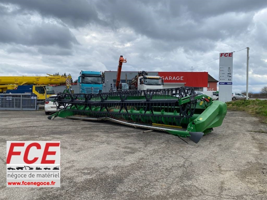 John Deere 730 X Origine Françaises endommagée - Kombainu papildaprīkojums: foto 1 John Deere 730 X Origine Françaises endommagée - Kombainu papildaprīkojums: foto 1