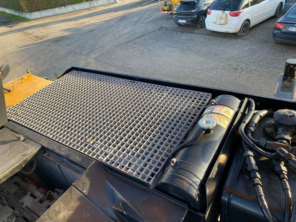 Autoceltnis Liebherr LTM 1160 - 5.2 Certificat CE endommagée: foto 35