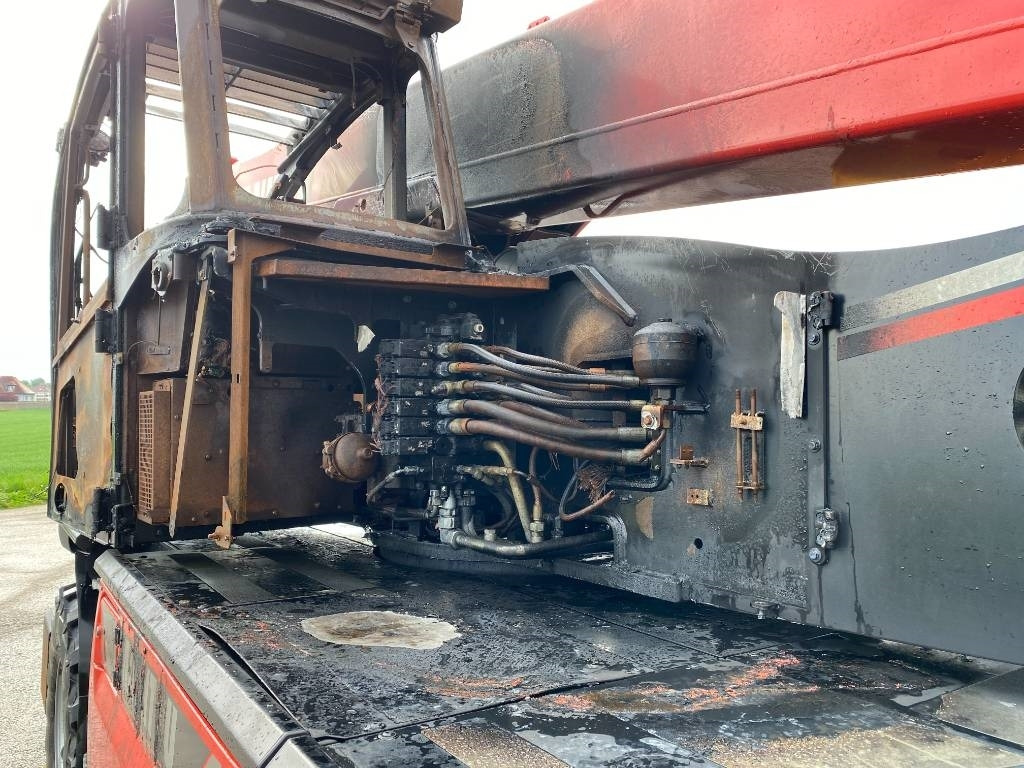 Teleskopiskais iekrāvējs Manitou MRT 2660/360-160Y-ST5/S1 1er Main endommagé: foto 23