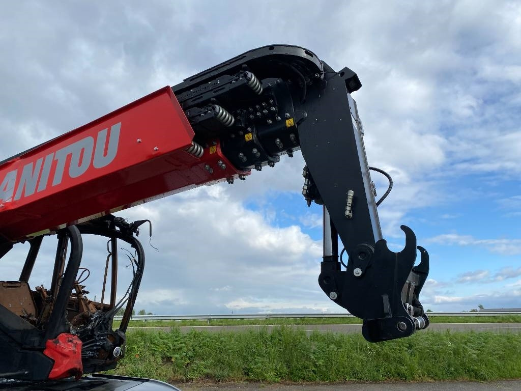 Teleskopiskais iekrāvējs Manitou MRT 2660/360-160Y-ST5/S1 1er Main endommagé: foto 45