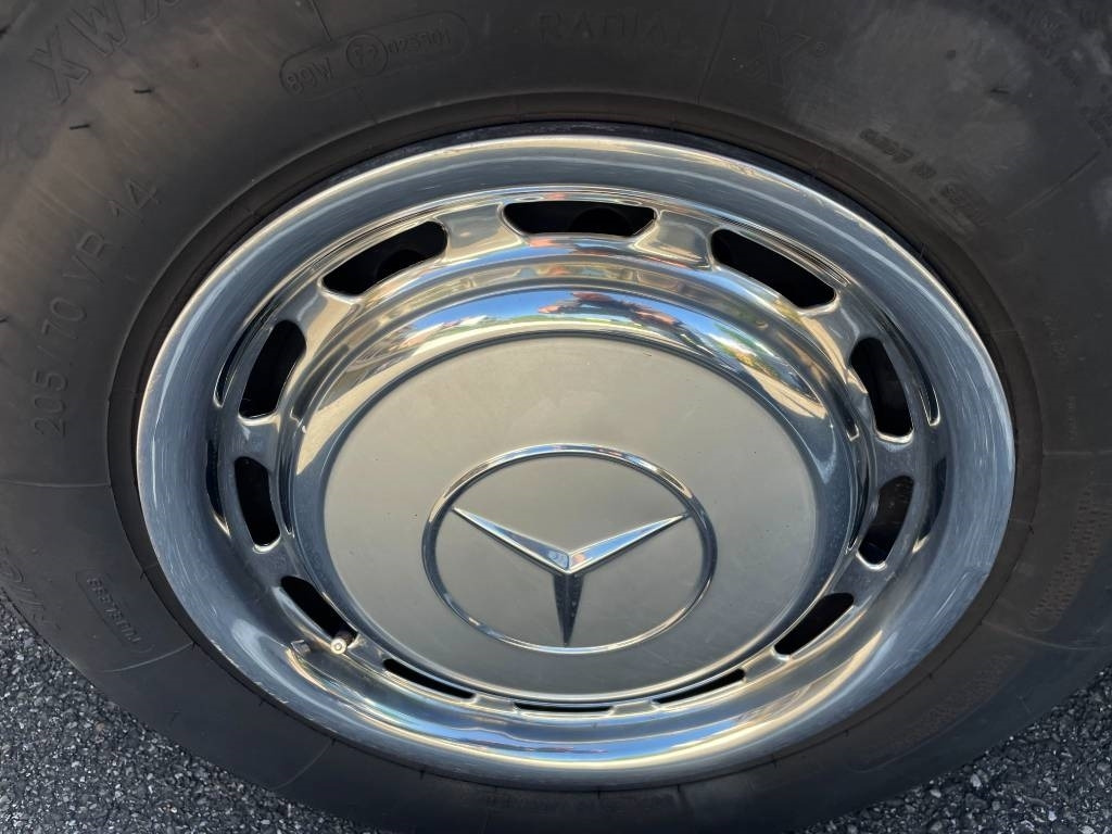 Kupeja Mercedes-Benz 450 SLC Type 107 / Oldtimer: foto 38