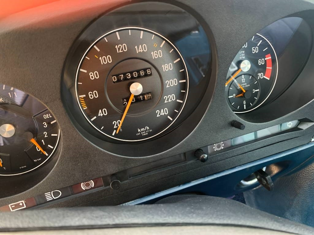 Kupeja Mercedes-Benz 450 SLC Type 107 / Oldtimer: foto 6