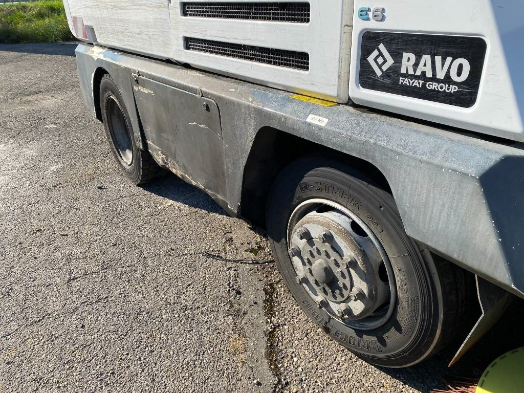 Ielu tīrīšanas mašīna Ravo CR 540 Euro6 Certificat CE / Origine Française: foto 40
