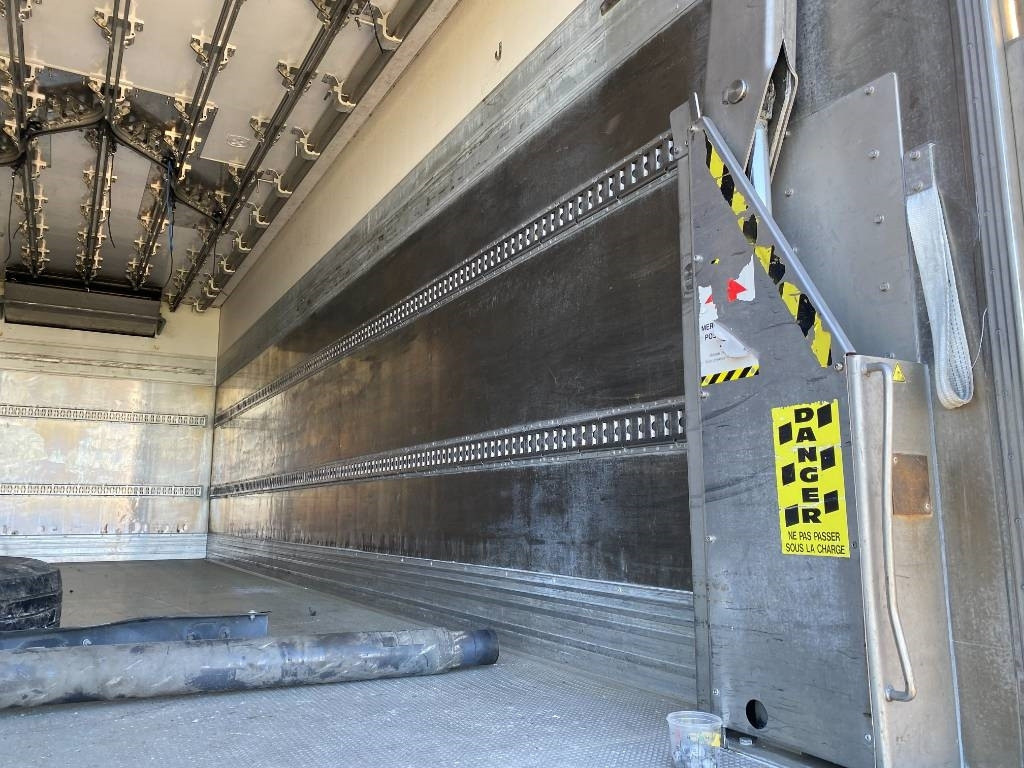 Kravas automašīna refrižerators Renault D-430 WIDE CHEREAU INOGAM/LEVIAND 120 endommagé: foto 21