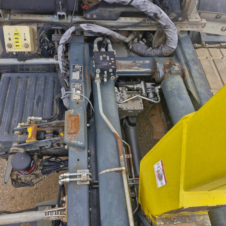 Pacēlājs ar āķi Renault D Wide 380: foto 32