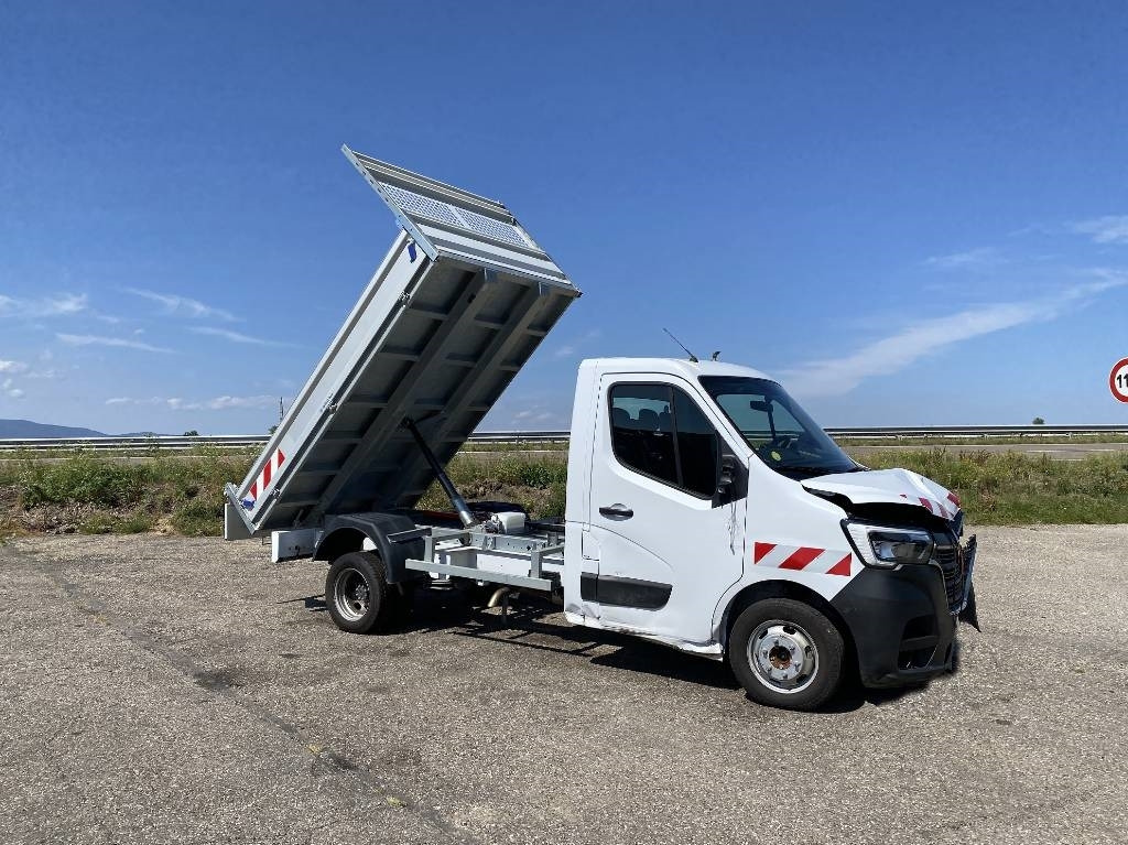 Automašīna ar kravas platformu Renault MASTER 2.3 DCI 130/GRUAU endommagé: foto 5