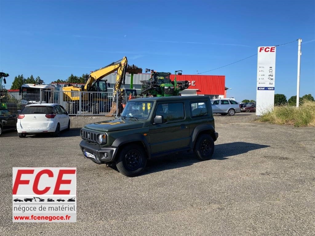 Suzuki JIMNY 1.5i 102/AllGrip endommagé - Vieglā automašīna: foto 1 Suzuki JIMNY 1.5i 102/AllGrip endommagé - Vieglā automašīna: foto 1