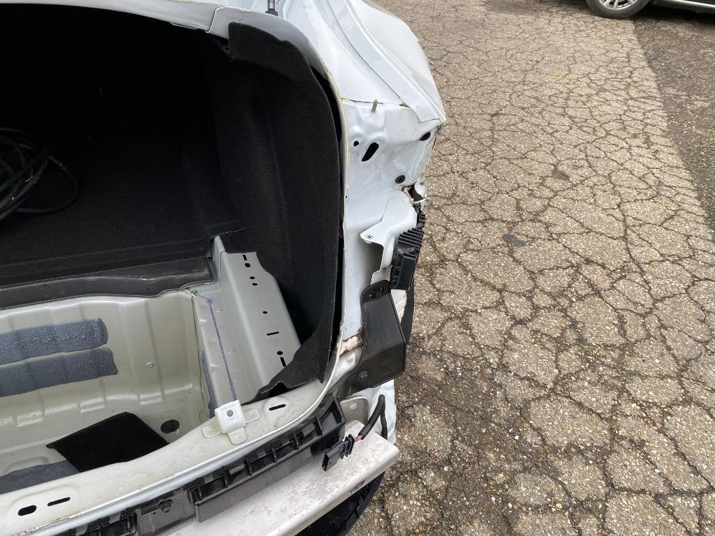 Vieglā automašīna Tesla MODEL 3 5YJ3 - Rwd-Carte Grise Française endommagé: foto 31