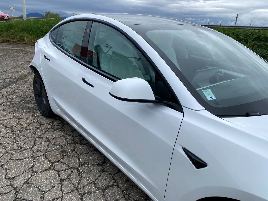 Vieglā automašīna Tesla MODEL 3 5YJ3 - Rwd-Carte Grise Française endommagé: foto 37