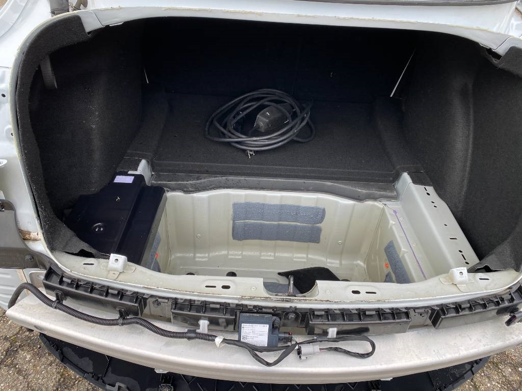 Vieglā automašīna Tesla MODEL 3 5YJ3 - Rwd-Carte Grise Française endommagé: foto 28