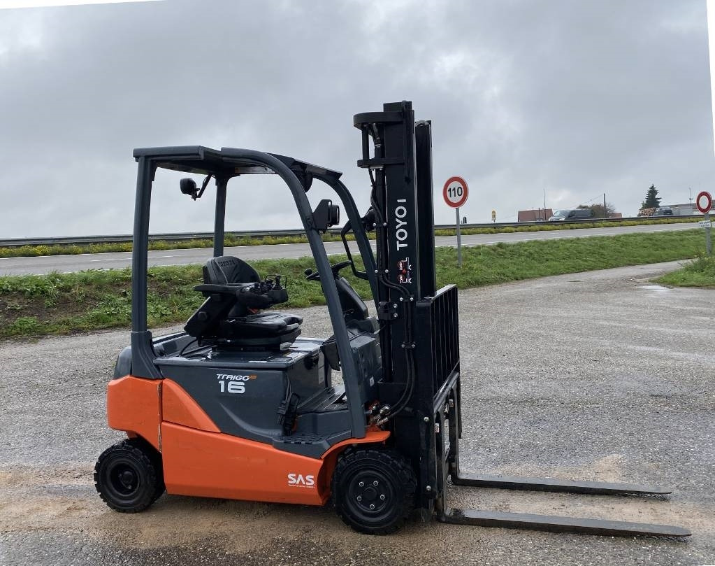 Toyota TRAIGO 48/16-8FBMK16T endommagé - Elektroiekrāvējs: foto 3 Toyota TRAIGO 48/16-8FBMK16T endommagé - Elektroiekrāvējs: foto 3