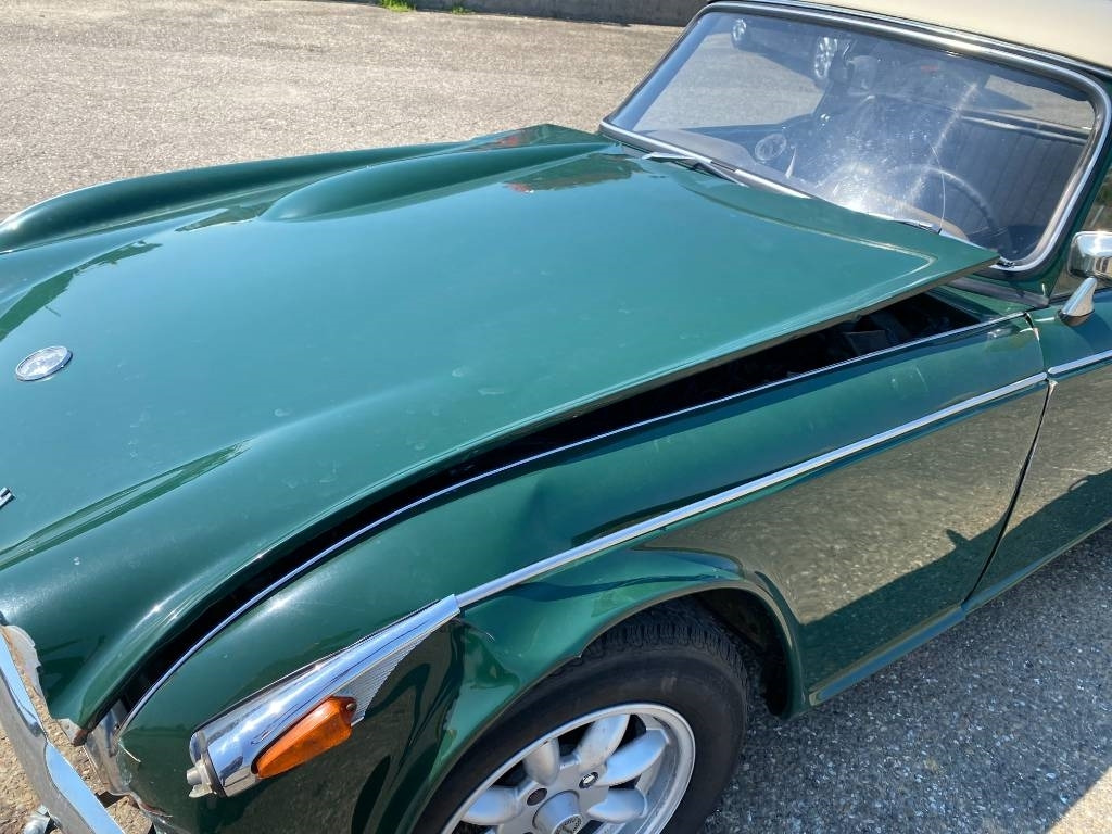 Vieglā automašīna Triumph TR4-A + Hard Top / OldTimer endommagé: foto 11
