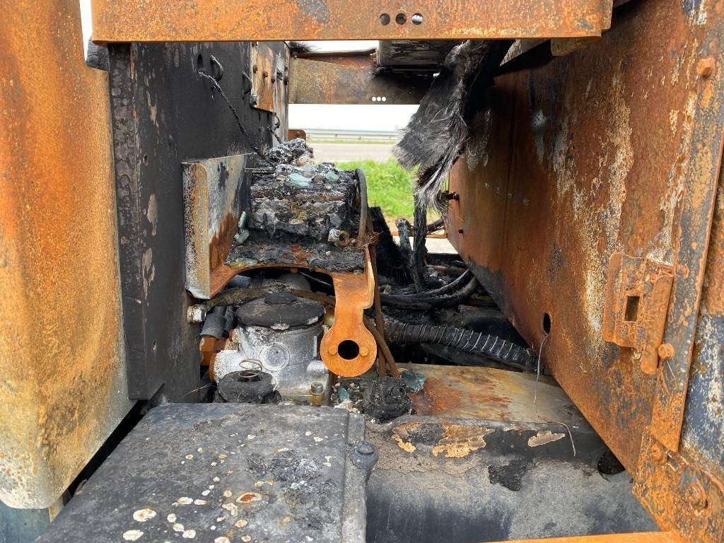 Riteņu iekrāvējs Yanmar V 100 / Certificat CE endommagée: foto 35