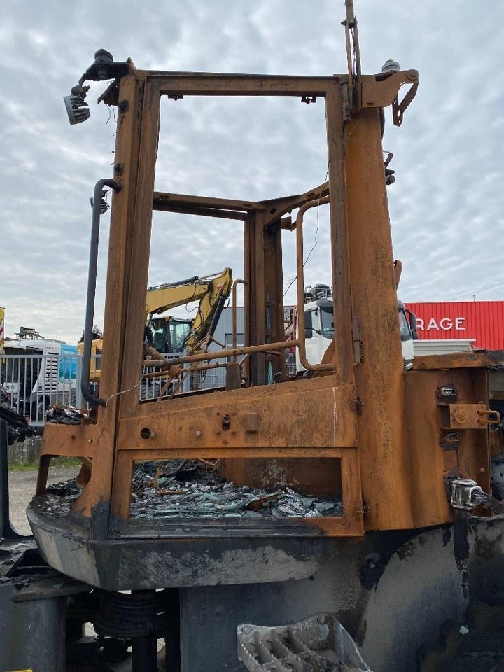 Riteņu iekrāvējs Yanmar V 100 / Certificat CE endommagée: foto 22