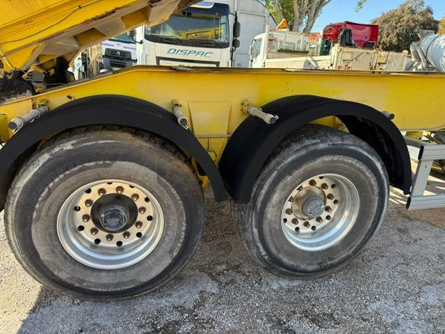 GENERAL TRAILERS EUROPA TRAILOR 690 BENNE ACIER - Puspiekabe pašizgāzējs: foto 3 GENERAL TRAILERS EUROPA TRAILOR 690 BENNE ACIER - Puspiekabe pašizgāzējs: foto 3